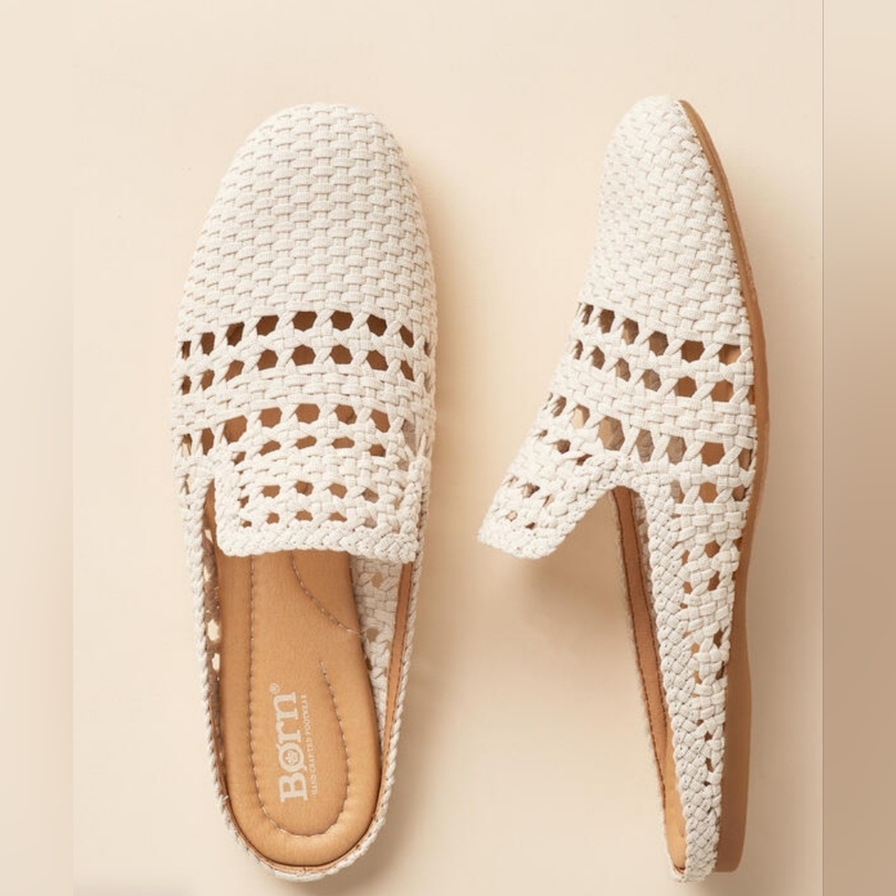 Born Woven Slip On Closed Toe Mules Flats SZ 9.5 Weave Basket cream